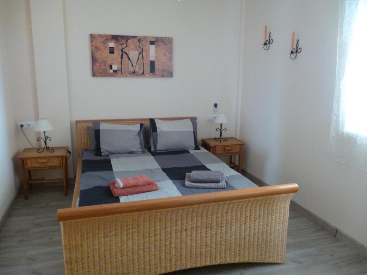 Casita Melanie Apartment Alhaurín el Grande Exterior photo